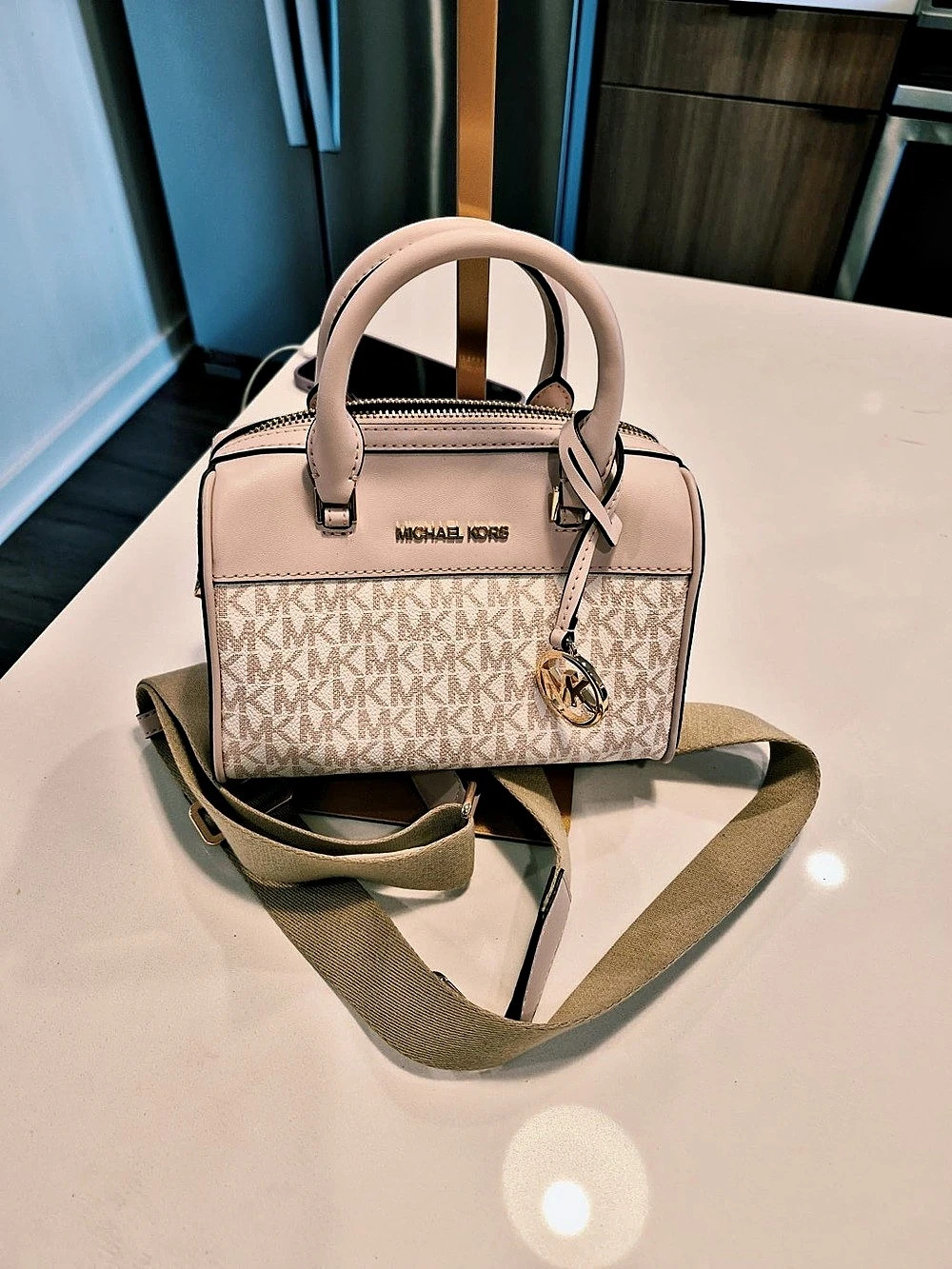 Michael Kors Laila Small Signature Logo Satchel Pink & White